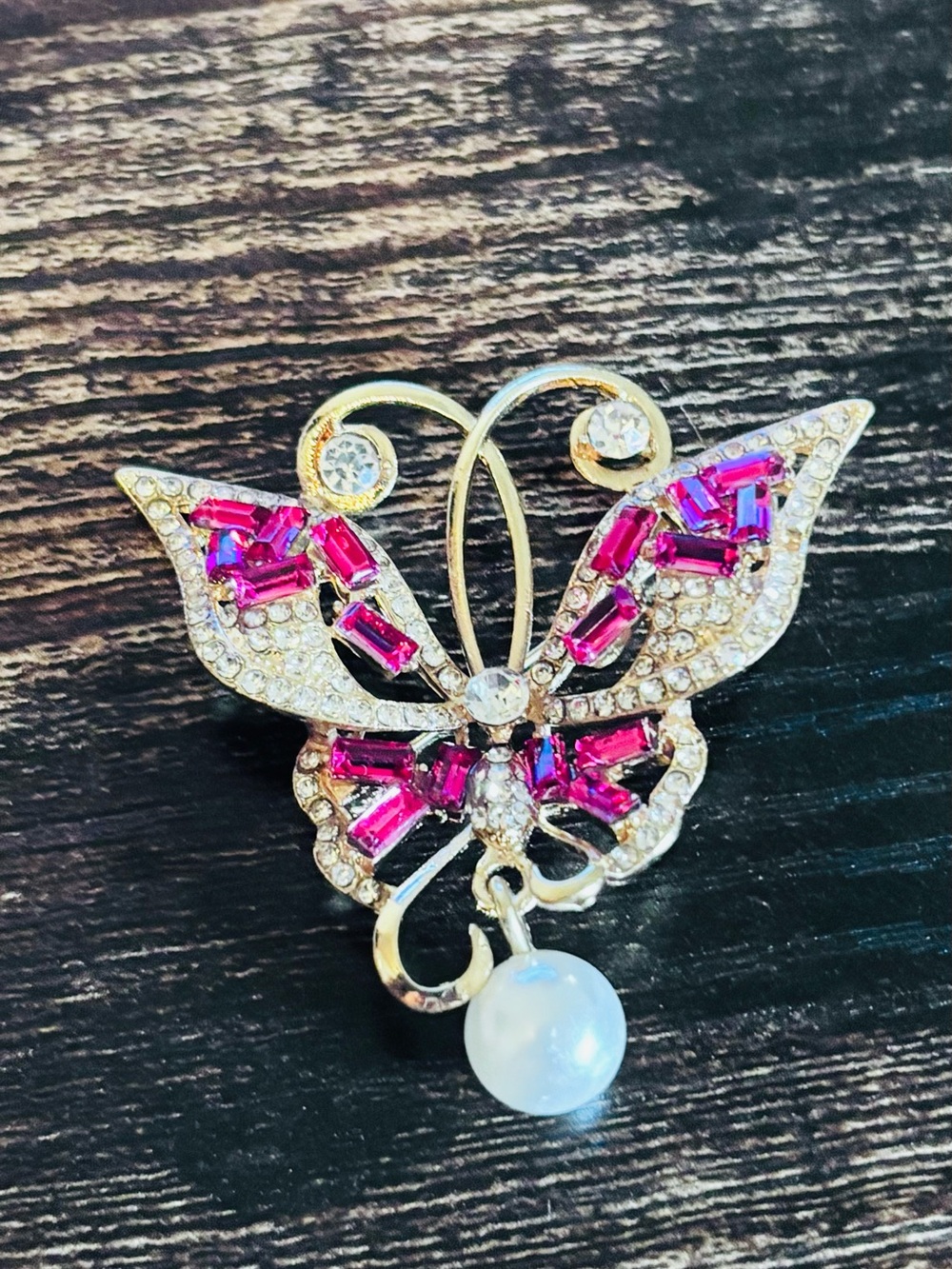 Gold-Tone Pink Crystal Butterfly Brooch with Pearl Drop‎